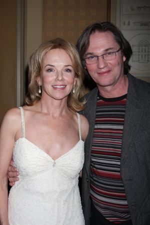 Linda Purl,  Richard Thomas  Photo